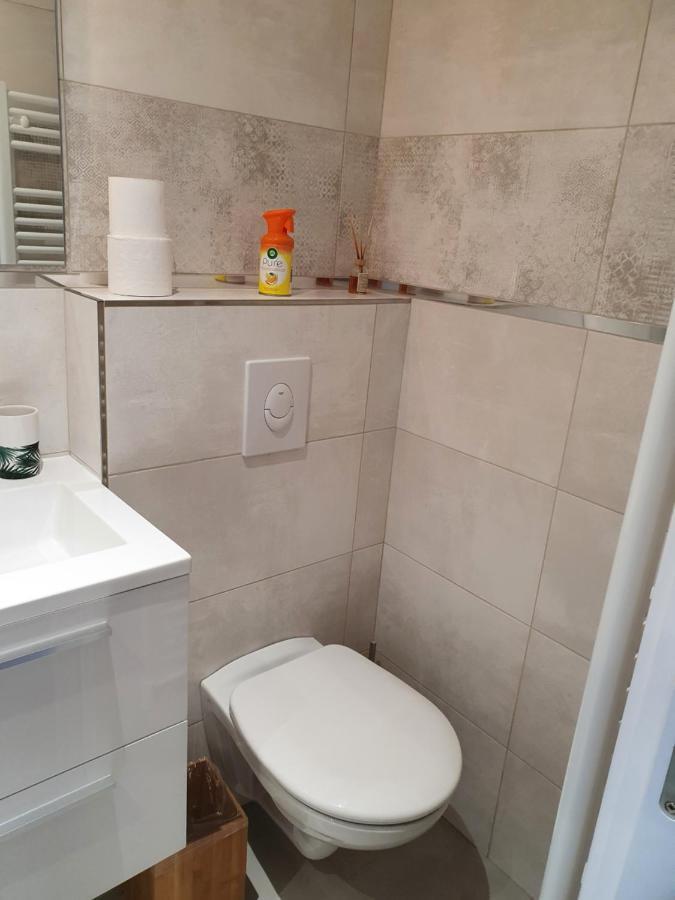 Superbe 2 Pieces Neuf A 100M De La Plage Menton Luaran gambar